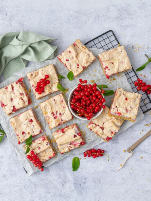 Johannisbeer-Schnitten