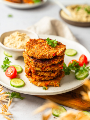 Protein-Bratlinge mit Linsen Hummus