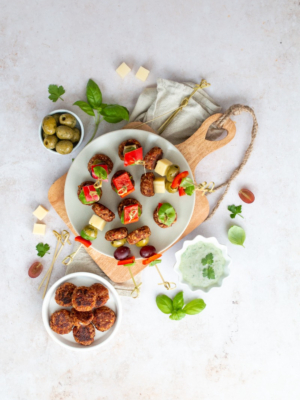 Veggie - Frikadellen-Spieße mit Dip