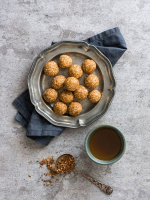 Hafer Chai Energiebällchen