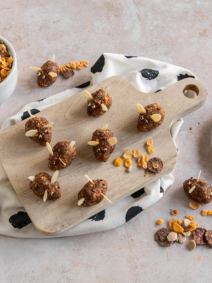 Knuspermüsli Mäuse mit Mandel
