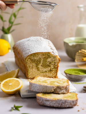 Zitronen-Matcha-Marmorkuchen