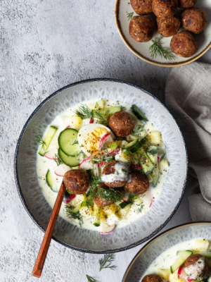 Okroschka mit Köttbullar