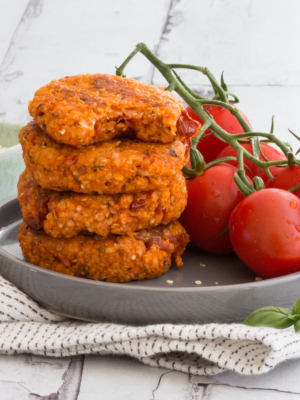 Mediterrane Quinoa Bratlinge