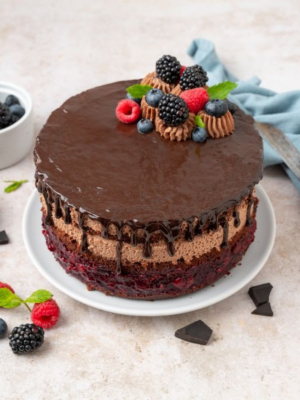Schoko-Waldbeertorte